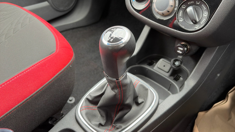 Vauxhall Corsa 1.4 SRi 3dr [AC] Petrol Hatchback